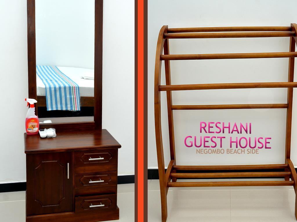 Reshani Guest House Negombo Extérieur photo
