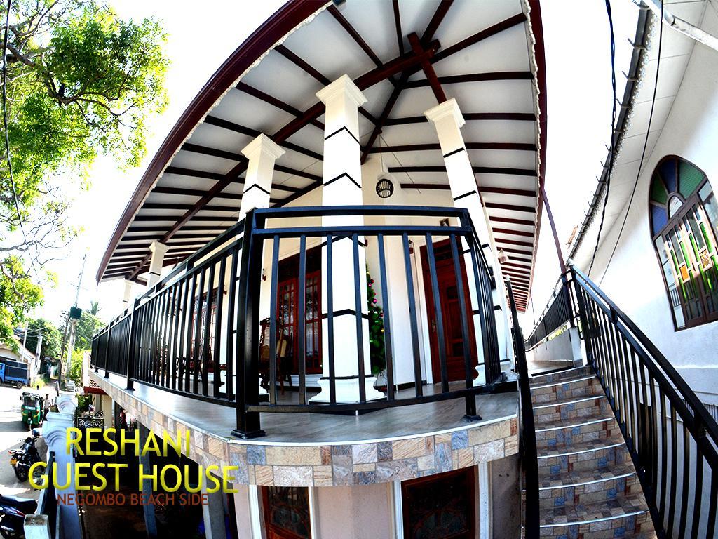 Reshani Guest House Negombo Extérieur photo