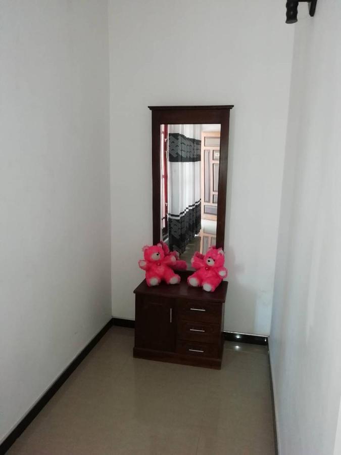 Reshani Guest House Negombo Extérieur photo