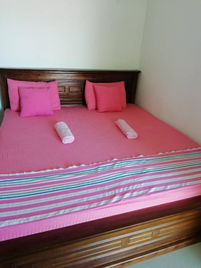 Reshani Guest House Negombo Extérieur photo