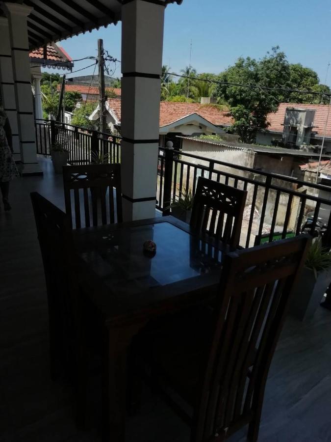 Reshani Guest House Negombo Extérieur photo