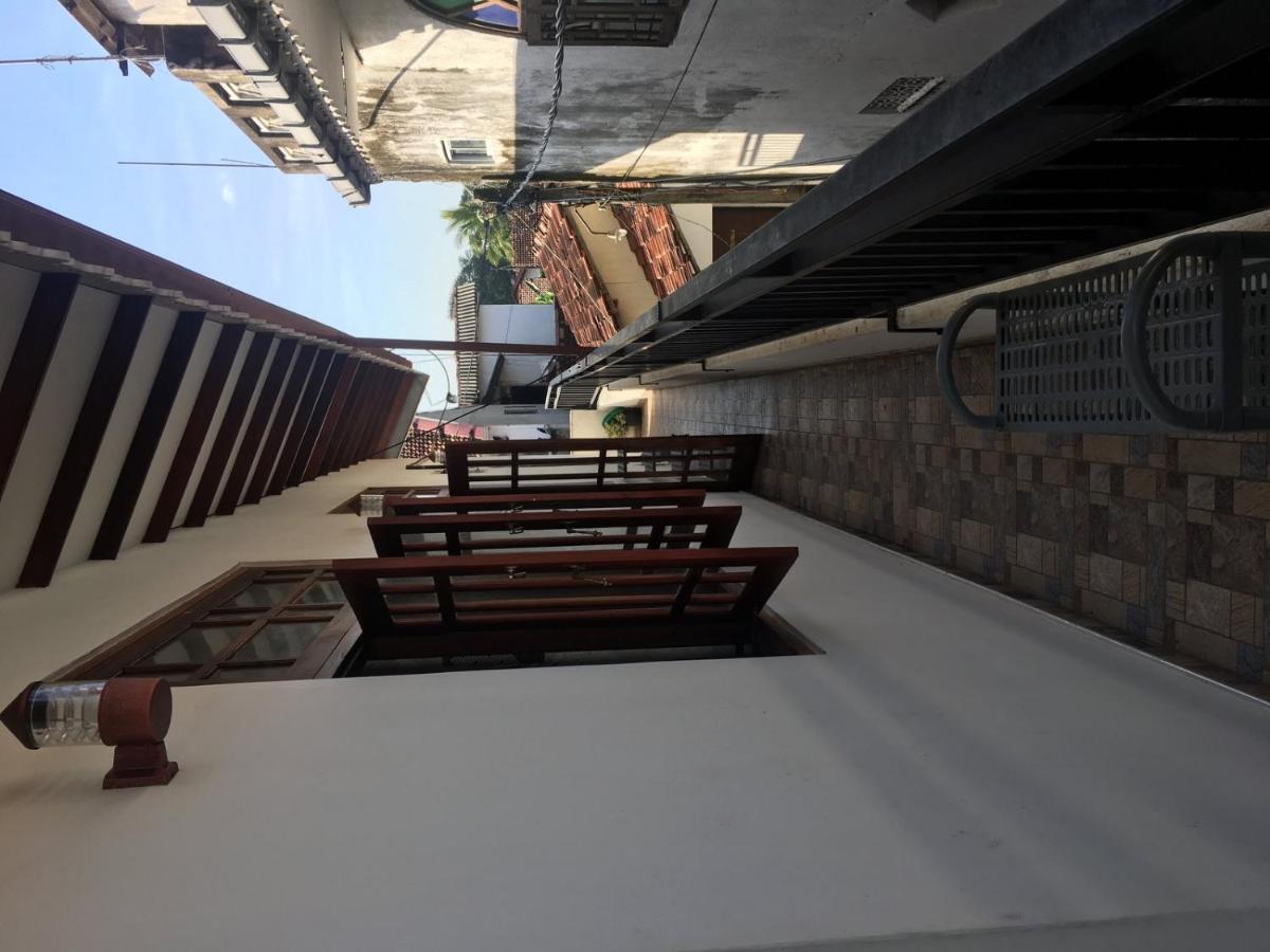 Reshani Guest House Negombo Extérieur photo
